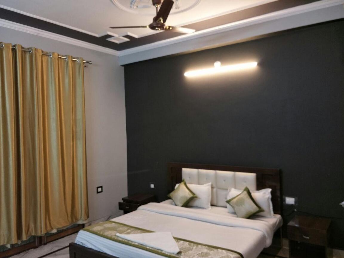 Surabhi Garden Inn Lucknow Extérieur photo